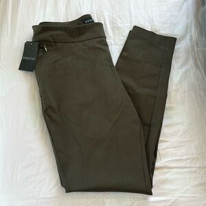 Rekucci Olive Green Skinny Stretch Pull-On Trouser Pants, Women's US 12, NWT